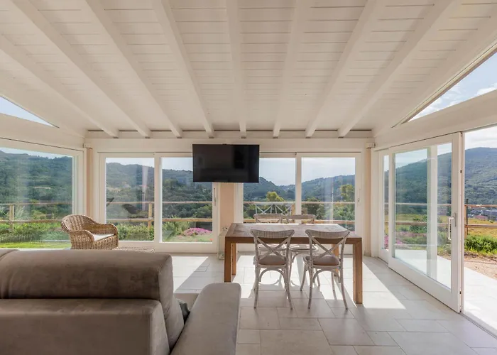 Belvedere - Helloelba 펜션 *